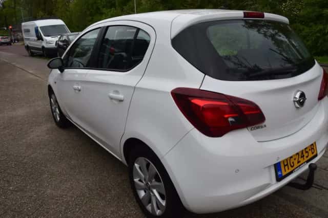 Opel Corsa (2015) thumbnail 6