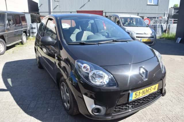 Renault Twingo (2010) thumbnail 3