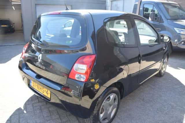 Renault Twingo (2010) thumbnail 4