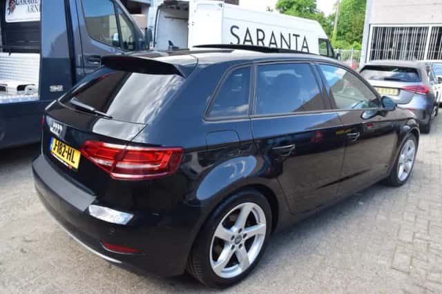 Audi A3 (2016) thumbnail 4