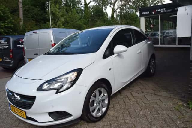 Opel Corsa (2015) thumbnail 1