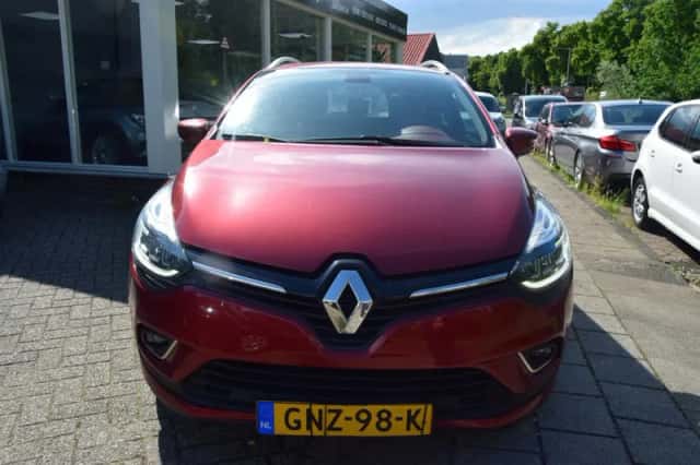 Renault Clio (2016) thumbnail 2