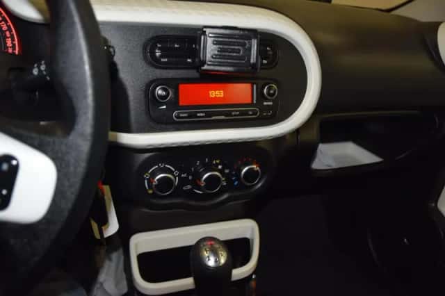 Renault Twingo (2018) thumbnail 3