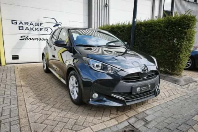 Mazda 2 Hybrid (2023) thumbnail 2