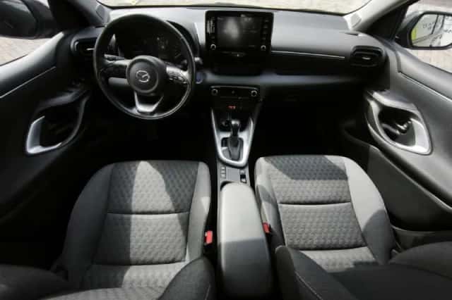 Mazda 2 Hybrid (2023) thumbnail 3
