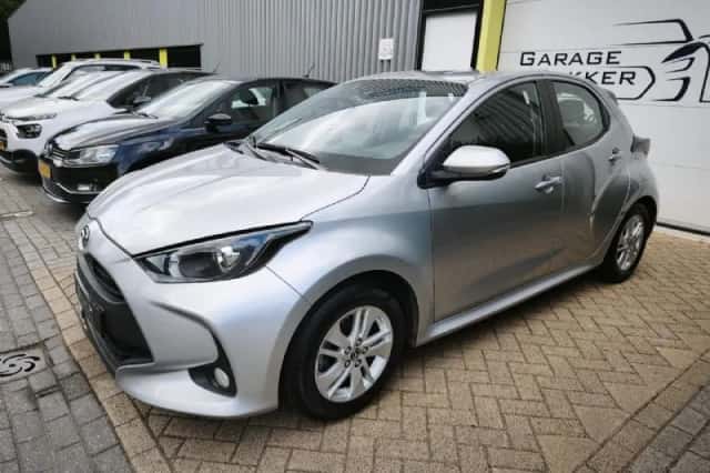 Mazda 2 Hybrid (2023) thumbnail 4