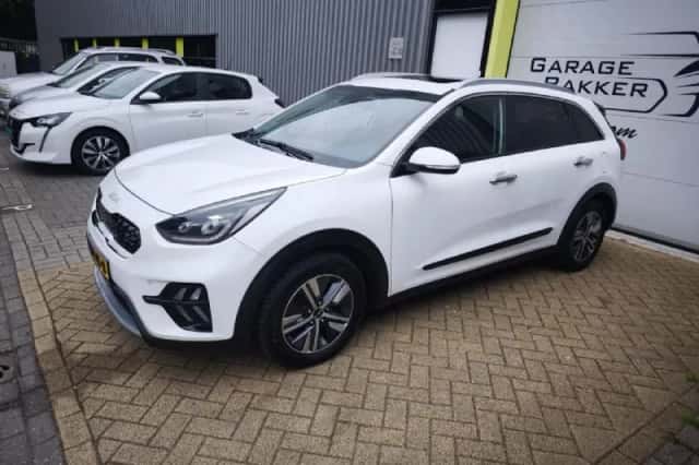 Kia Niro (2022) thumbnail 5