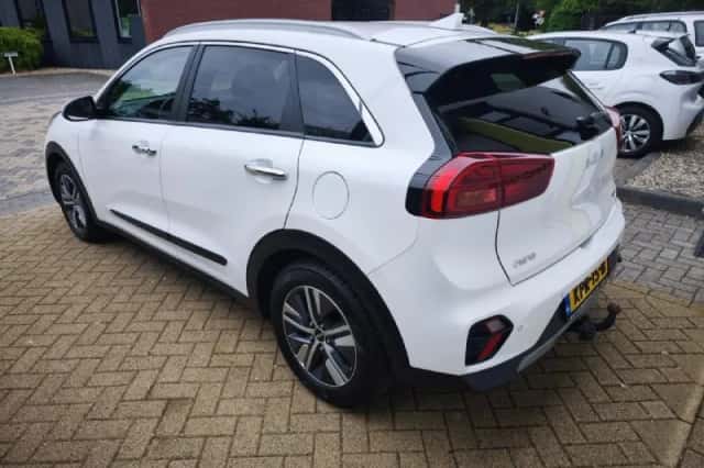 Kia Niro (2022) thumbnail 6