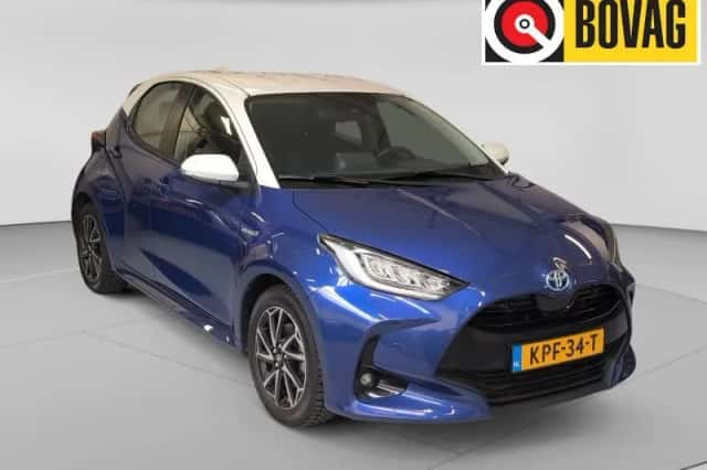 Toyota Yaris (2022) thumbnail 1