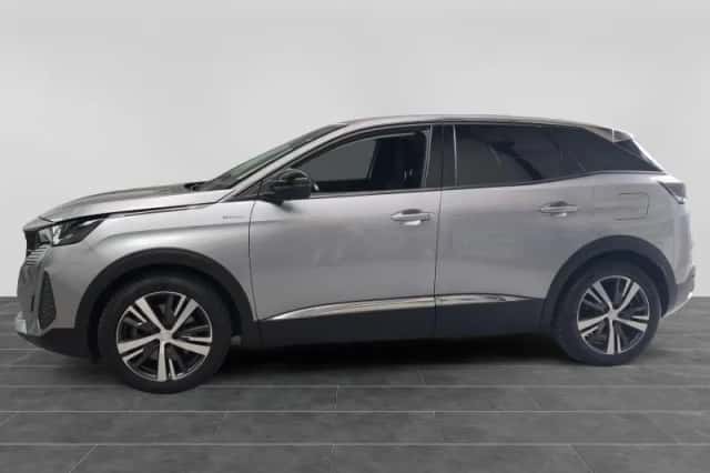 Peugeot 3008 (2022) thumbnail 5