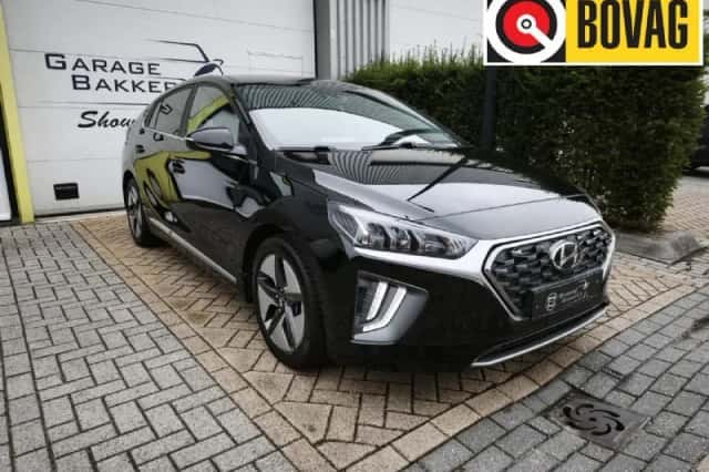 Hyundai Ioniq (2022) thumbnail 1