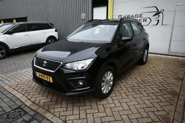 SEAT Arona (2019) thumbnail 4