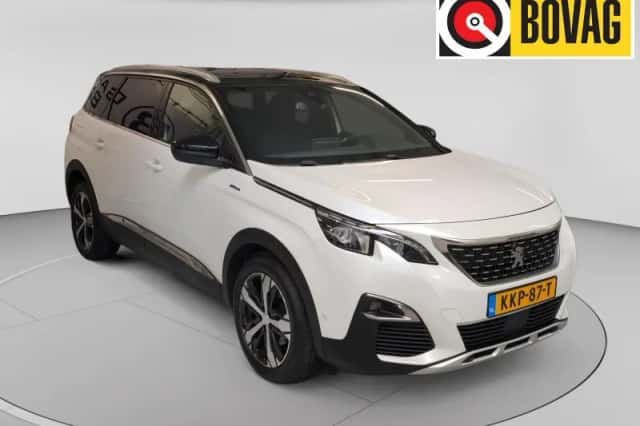 Peugeot 5008 (2018) thumbnail 1