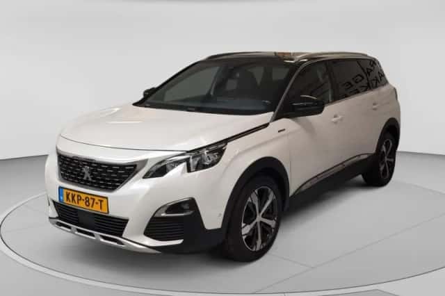 Peugeot 5008 (2018) thumbnail 3