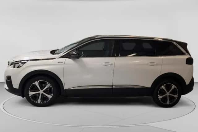 Peugeot 5008 (2018) thumbnail 4