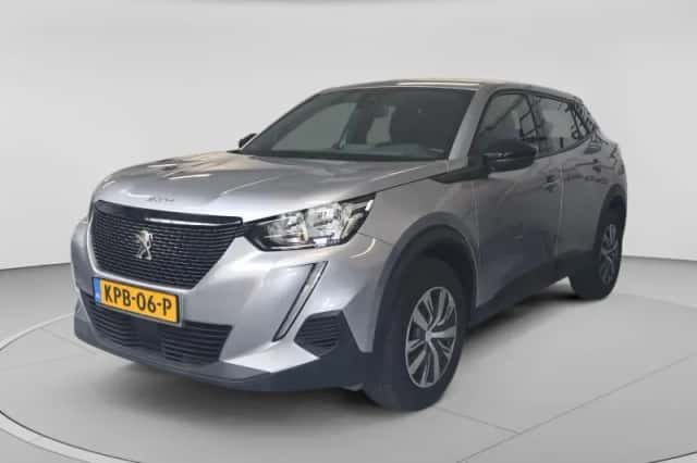 Peugeot 2008 (2023) thumbnail 2