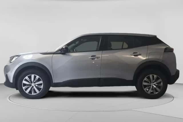 Peugeot 2008 (2023) thumbnail 3