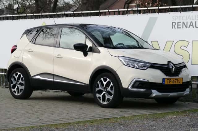 Renault Captur (2018) thumbnail 1