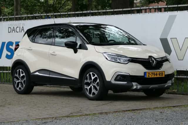 Renault Captur (2018) thumbnail 1