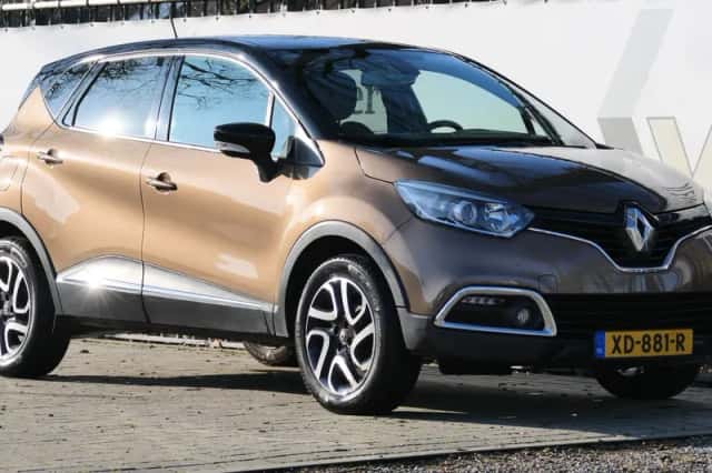 Renault Captur (2017) thumbnail 1