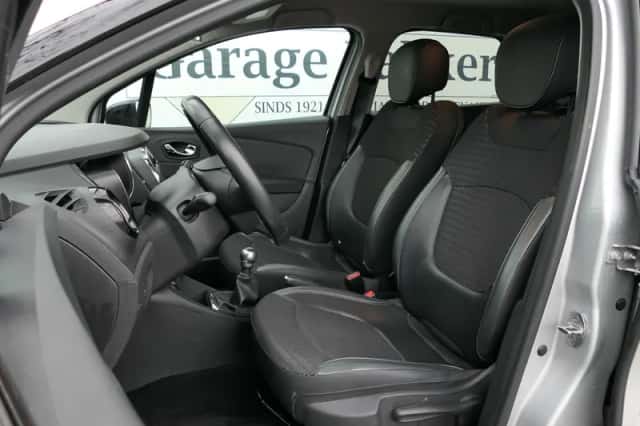 Renault Captur (2016) thumbnail 4