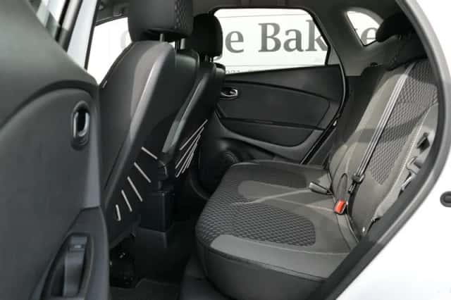 Renault Captur (2018) thumbnail 5
