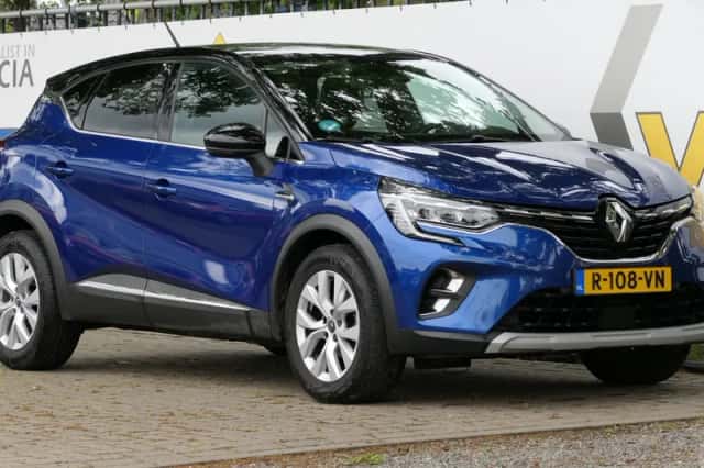 Renault Captur (2020) thumbnail 1