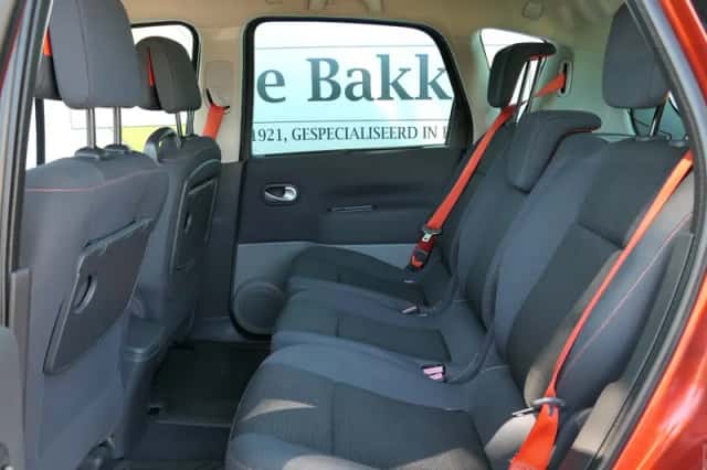 Renault Scénic (2008) thumbnail 5