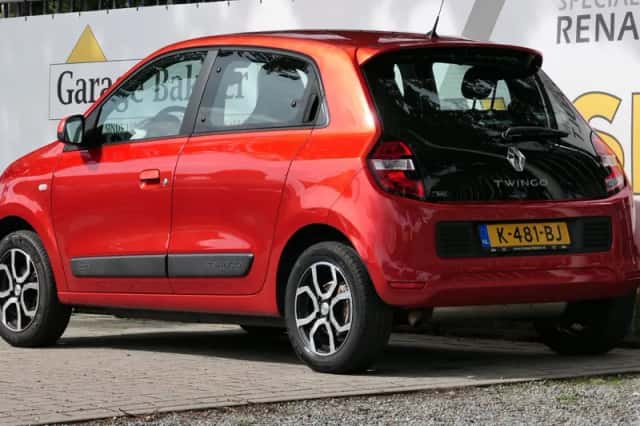 Renault Twingo (2015) thumbnail 2