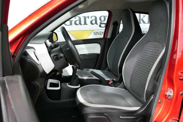 Renault Twingo (2015) thumbnail 4
