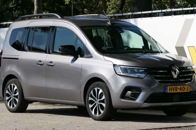 Renault Kangoo (2024) thumbnail 1