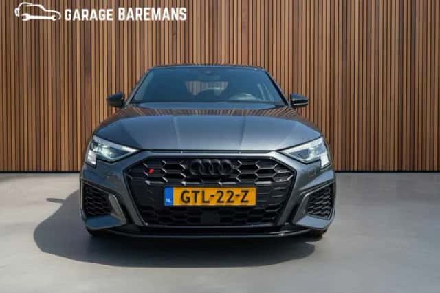 Audi S3 (2021) thumbnail 2