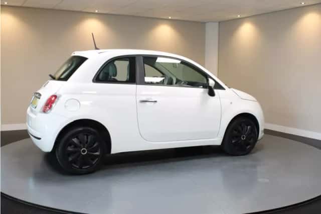 Fiat 500 (2015) thumbnail 5