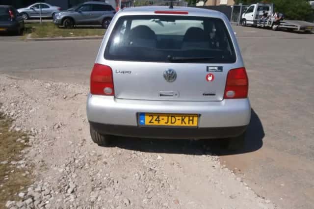Volkswagen Lupo (2002) thumbnail 5