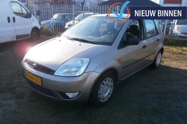 Ford Fiesta (2003) thumbnail 1