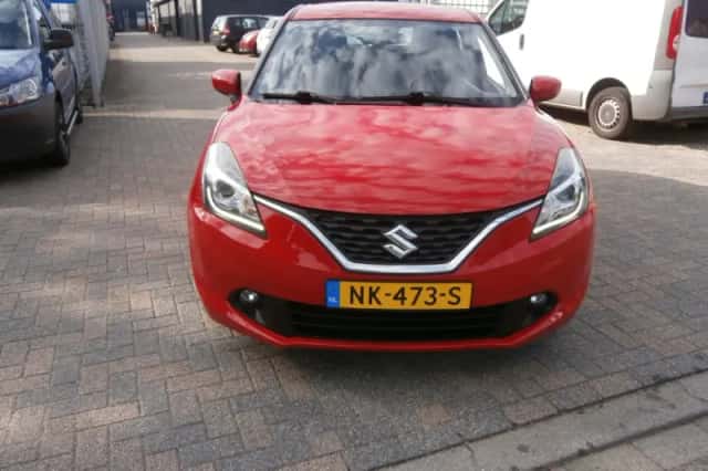 Suzuki Baleno (2017) thumbnail 2