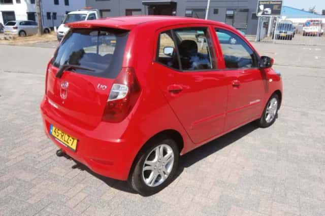 Hyundai i10 (2011) thumbnail 6