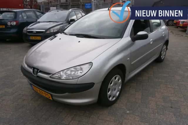 Peugeot 206 (2007) thumbnail 1