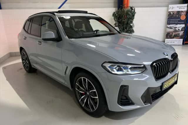 BMW X3 (2022) thumbnail 1