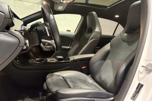 Mercedes-Benz A-Klasse (2019) thumbnail 3