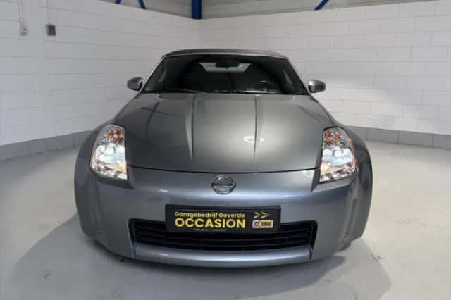Nissan 350Z (2005) thumbnail 5