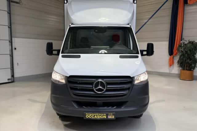 Mercedes-Benz Sprinter (2023) thumbnail 4