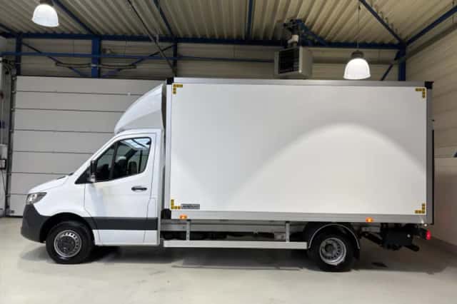 Mercedes-Benz Sprinter (2023) thumbnail 6