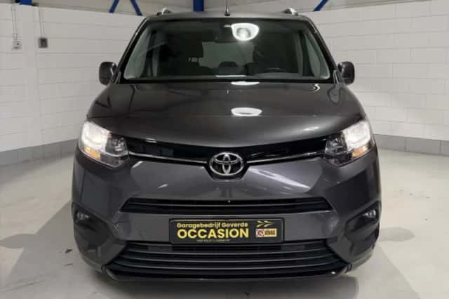 Toyota ProAce City Verso (2021) thumbnail 4