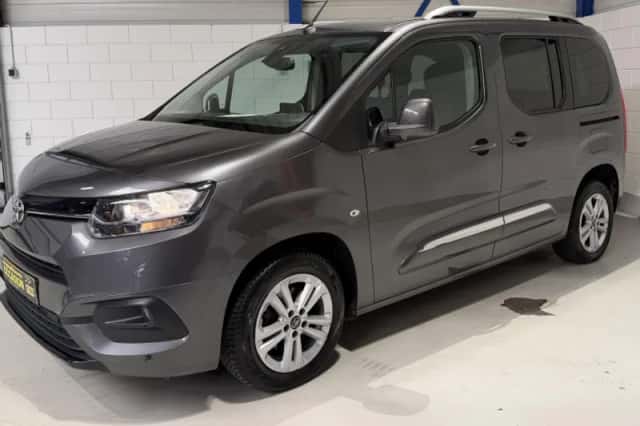 Toyota ProAce City Verso (2021) thumbnail 5