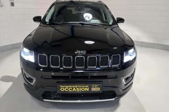 Jeep Compass (2020) thumbnail 4