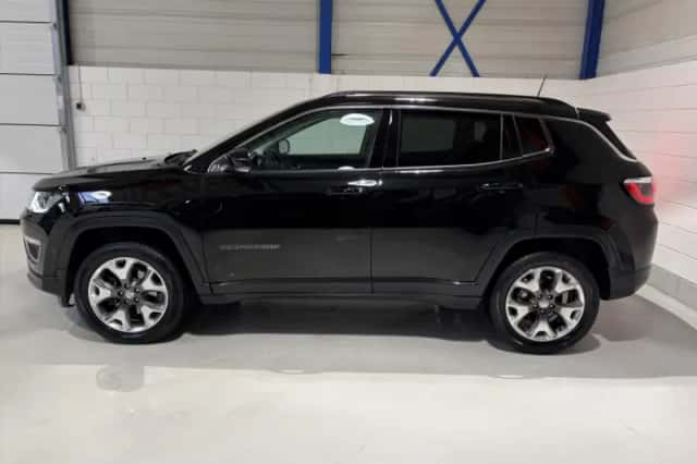 Jeep Compass (2020) thumbnail 6