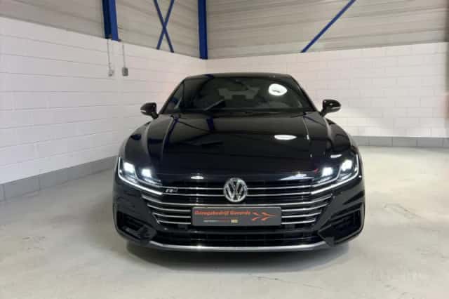 Volkswagen Arteon (2019) thumbnail 4