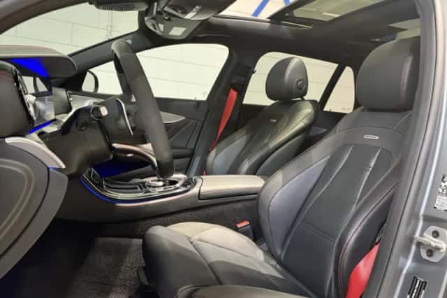Mercedes-Benz E-Klasse (2019) thumbnail 3