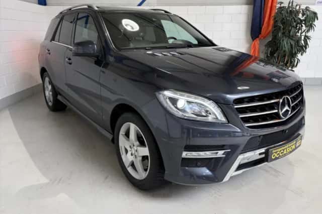 Mercedes-Benz M-Klasse (2013) thumbnail 1